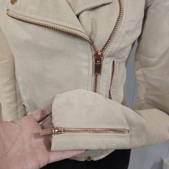 Lauren Conrad Runway LC MOTO‎ Size 2 Women Faux Vegan Leather Suede Crop Jacket - Picture 5 of 9